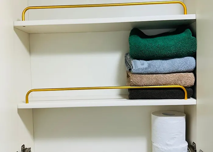 C- An Apartment-style In - Bongcheon Station 아파트 *